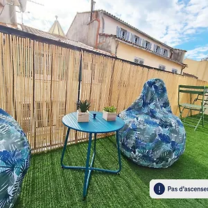 Gregbnb-com - Centre Ancien - Roof-top - Climatisé - 5eme étage Appartement